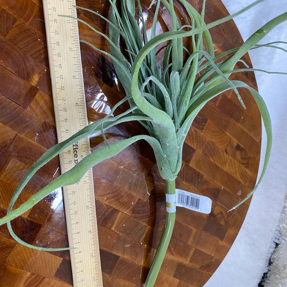 Lot of 4, Faux succulent florals, green and peach - Picture 4 of 7